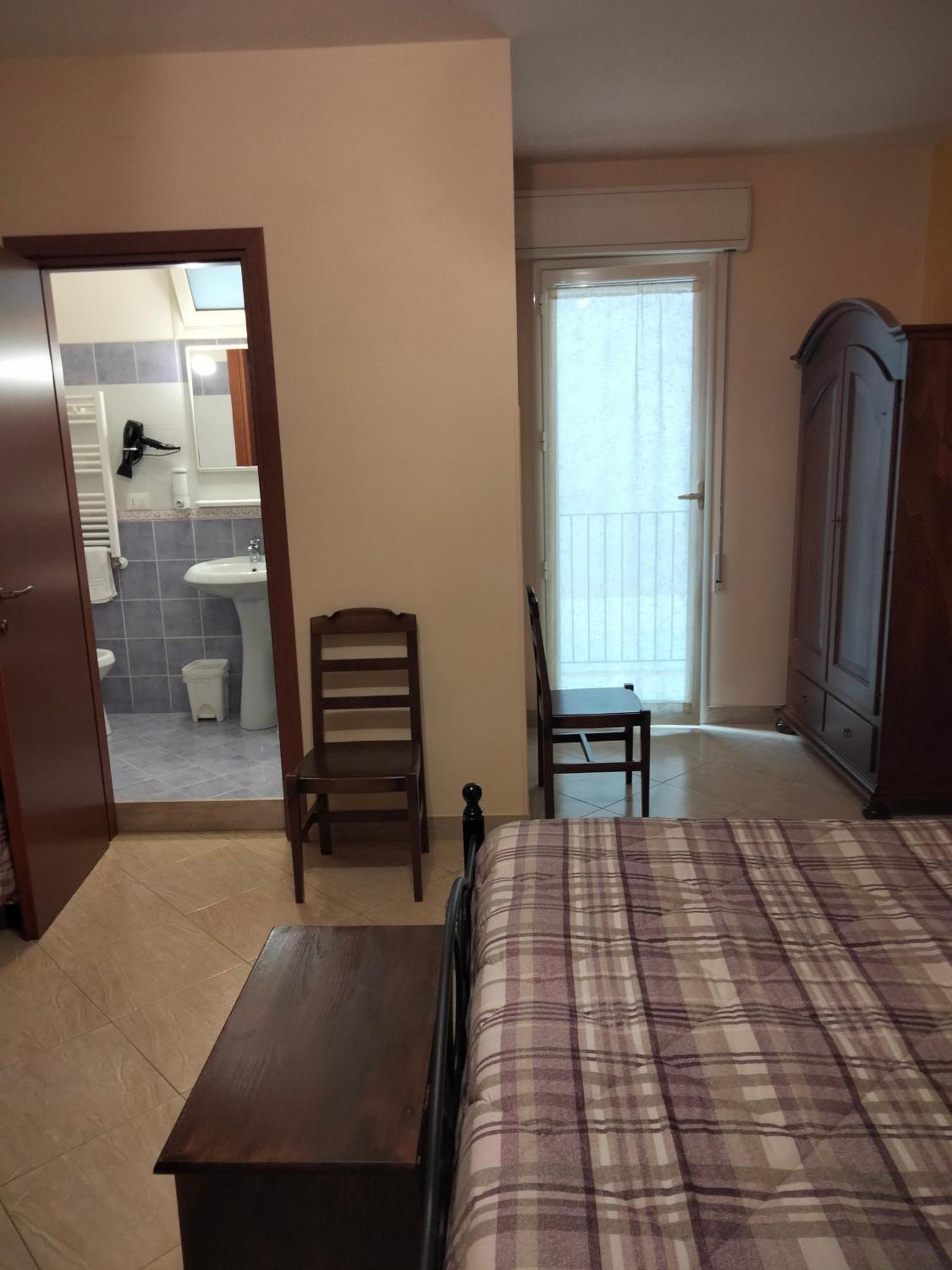The Best Rooms & Apartments - Parcheggia Gratis Sotto Casa Ed Entra - مازارا ديل فالو المظهر الخارجي الصورة
