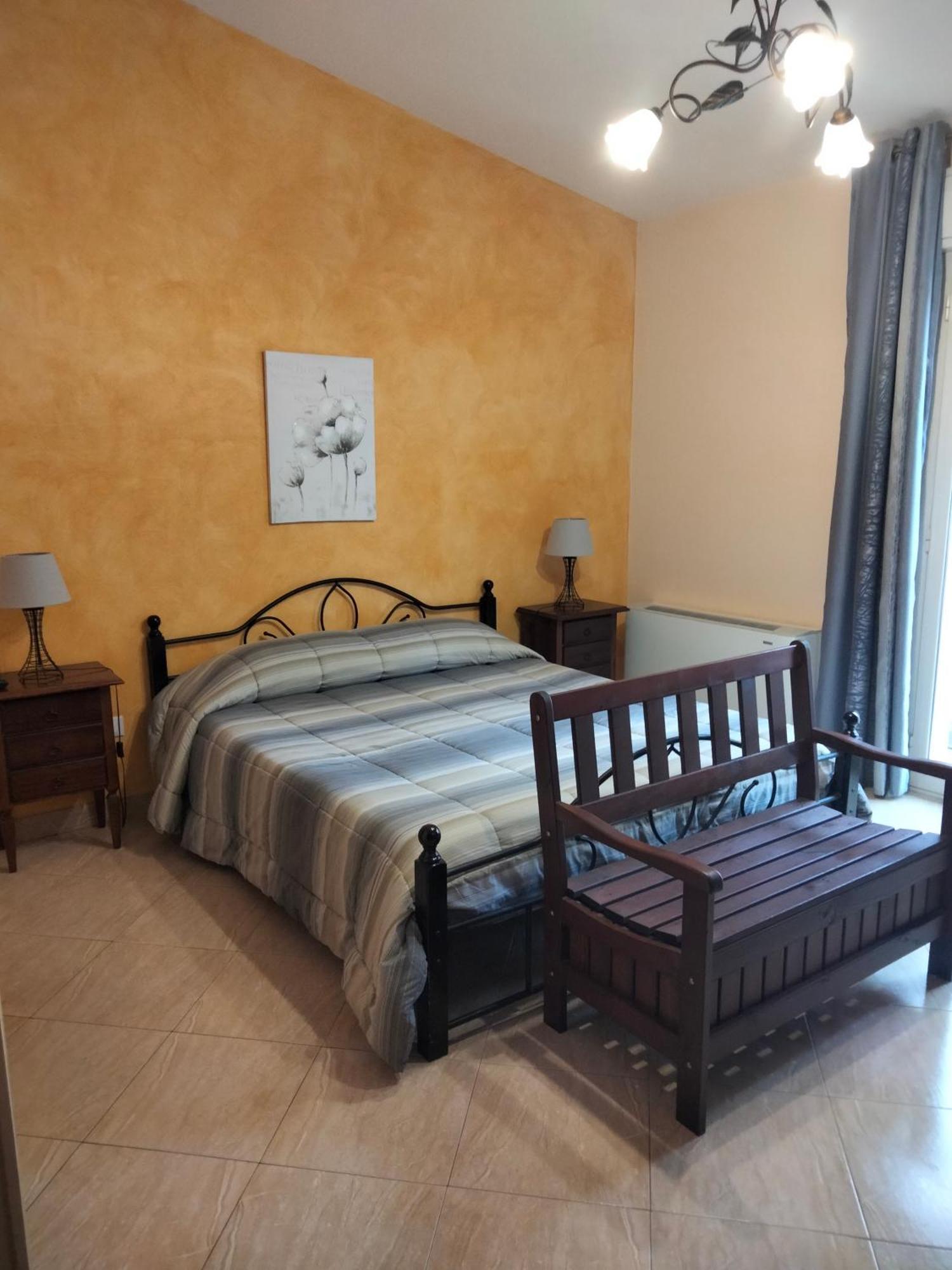 The Best Rooms & Apartments - Parcheggia Gratis Sotto Casa Ed Entra - مازارا ديل فالو المظهر الخارجي الصورة
