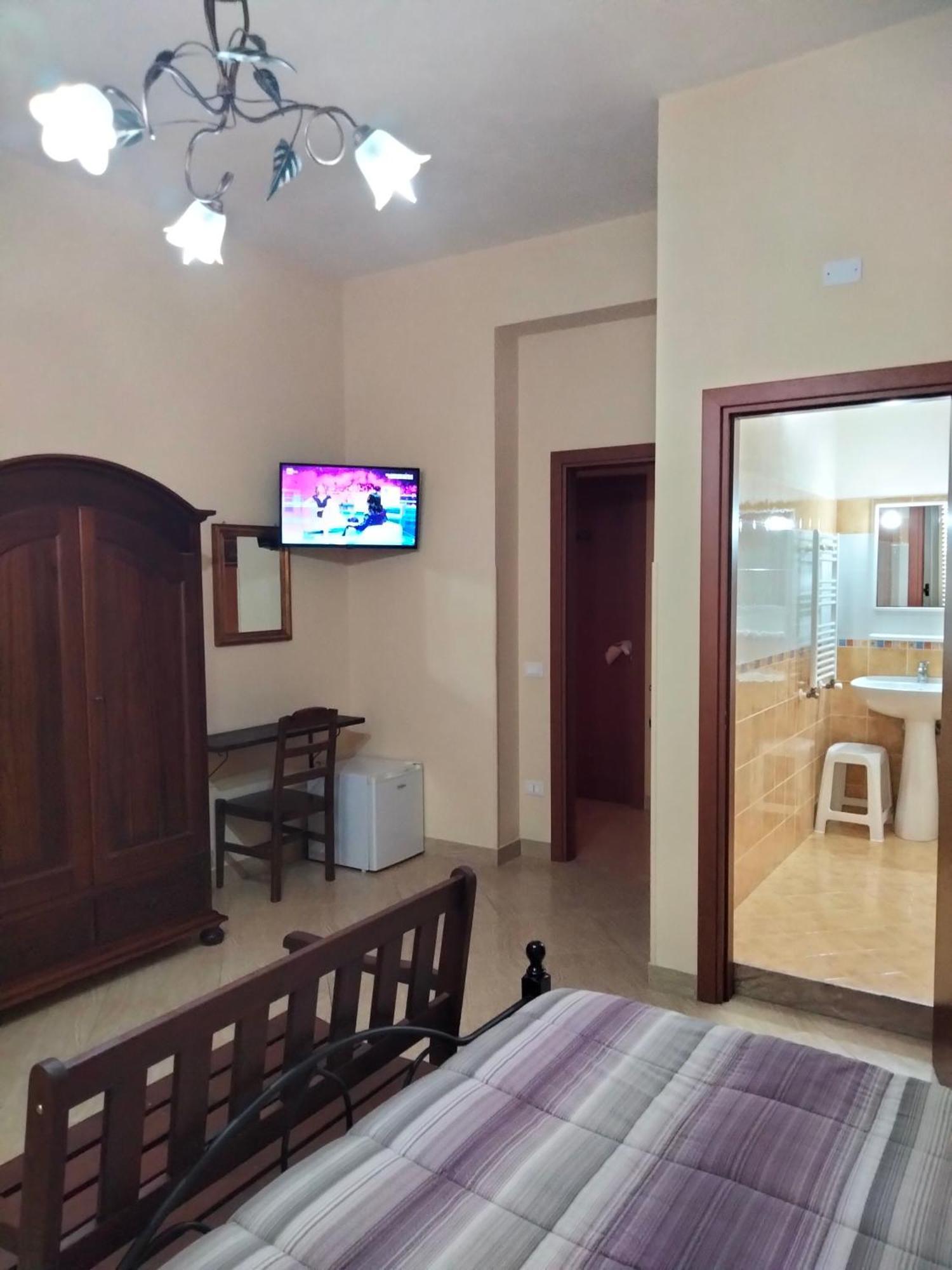 The Best Rooms & Apartments - Parcheggia Gratis Sotto Casa Ed Entra - مازارا ديل فالو المظهر الخارجي الصورة