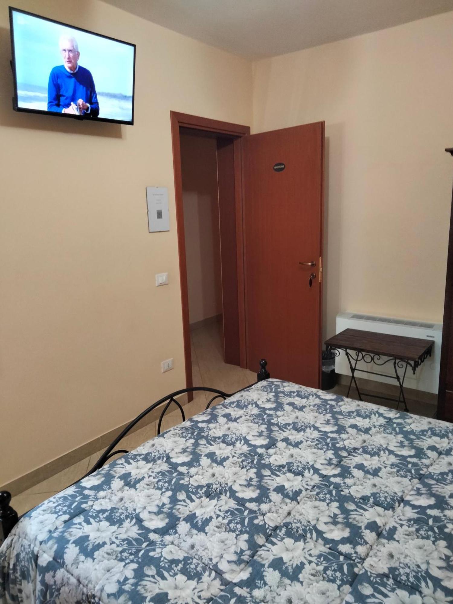 The Best Rooms & Apartments - Parcheggia Gratis Sotto Casa Ed Entra - مازارا ديل فالو المظهر الخارجي الصورة