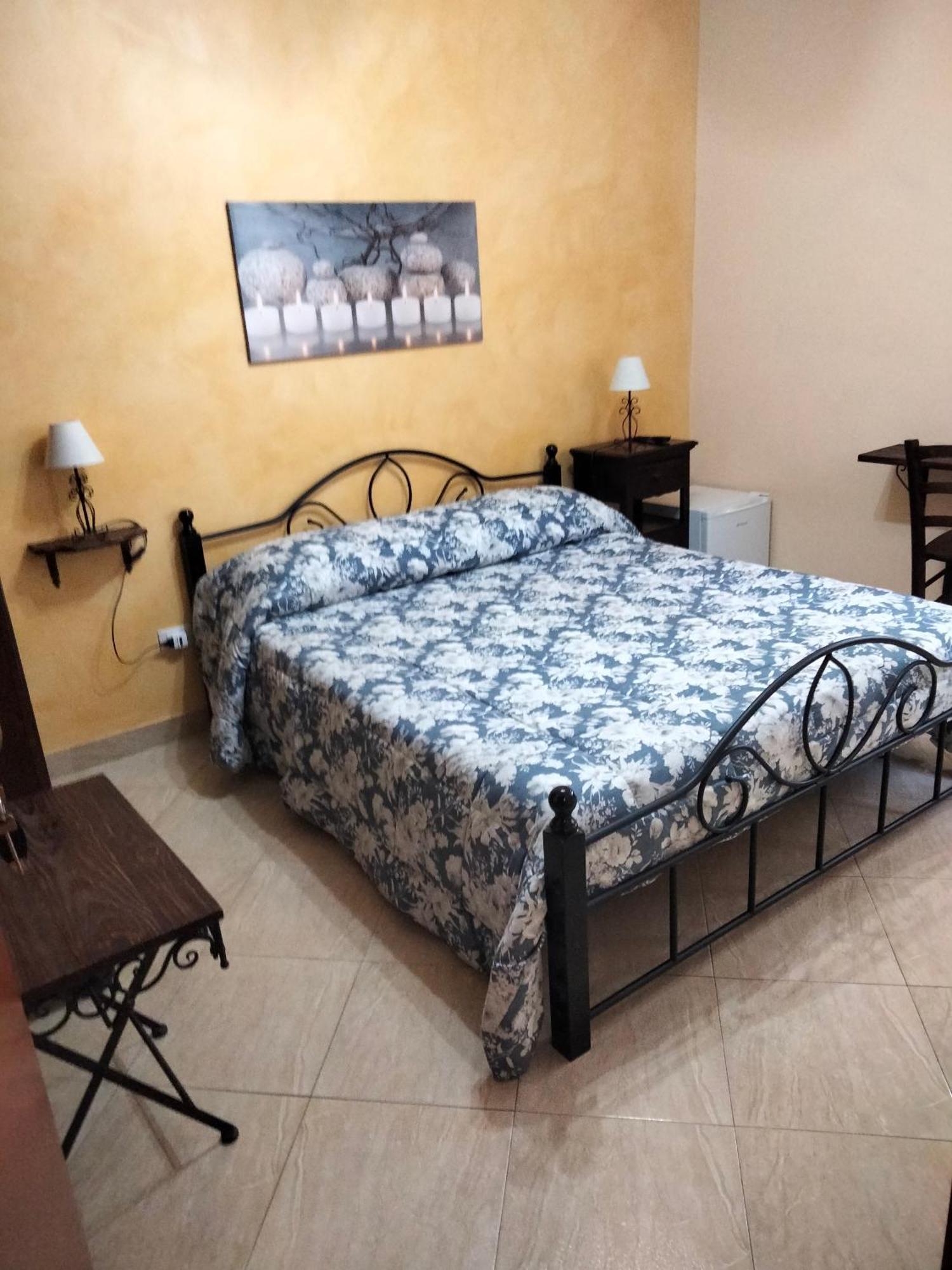 The Best Rooms & Apartments - Parcheggia Gratis Sotto Casa Ed Entra - مازارا ديل فالو المظهر الخارجي الصورة