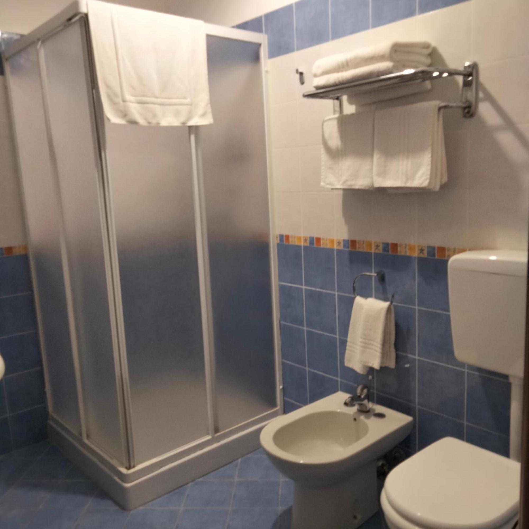 The Best Rooms & Apartments - Parcheggia Gratis Sotto Casa Ed Entra - مازارا ديل فالو الغرفة الصورة