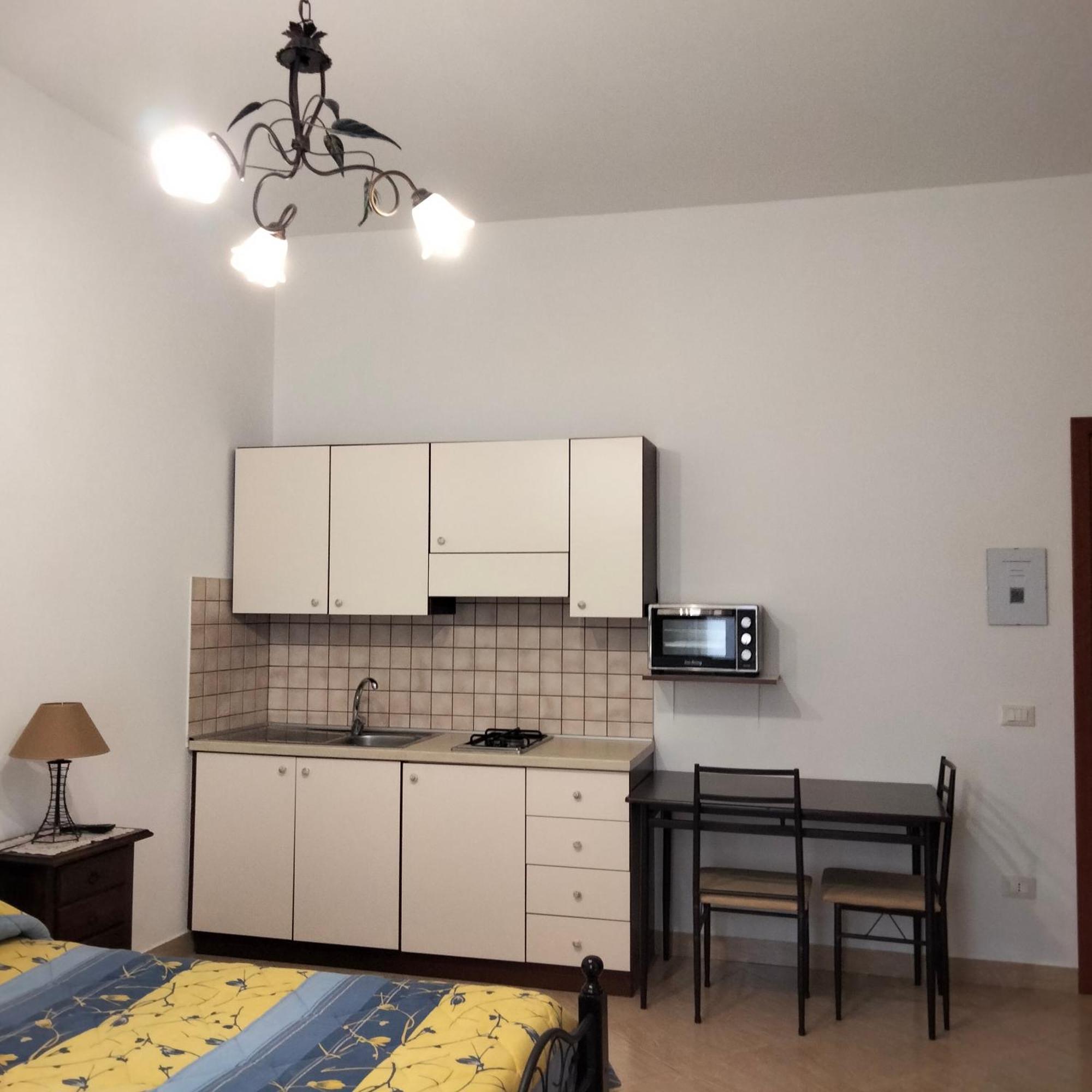 The Best Rooms & Apartments - Parcheggia Gratis Sotto Casa Ed Entra - مازارا ديل فالو الغرفة الصورة